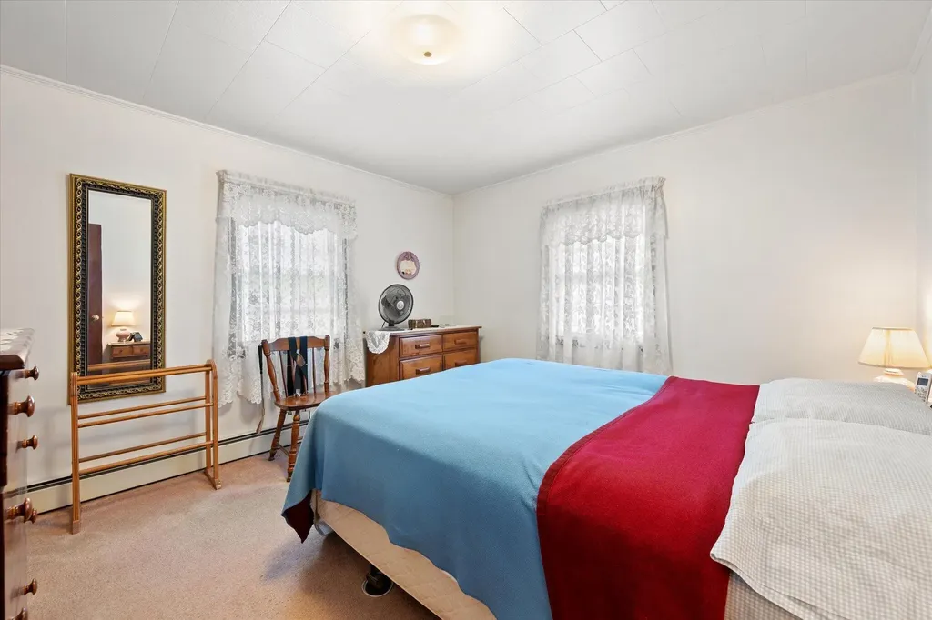 4 Birchlawn Drive Lamoine ME 04605