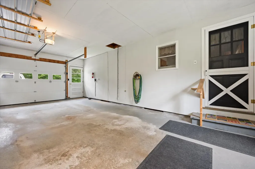 4 Birchlawn Drive Lamoine ME 04605
