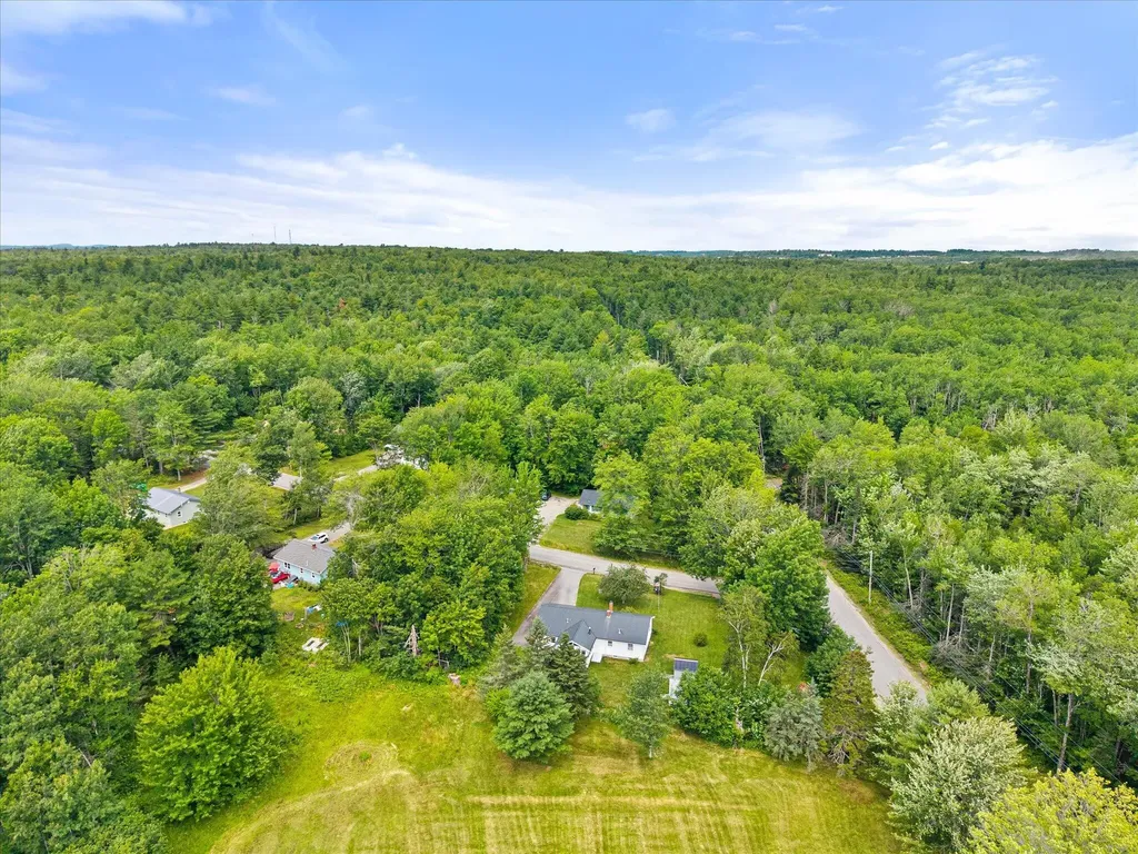 4 Birchlawn Drive Lamoine ME 04605