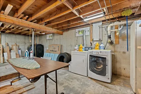 4 Birchlawn Drive Lamoine ME 04605
