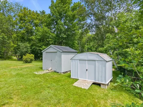 4 Birchlawn Drive Lamoine ME 04605