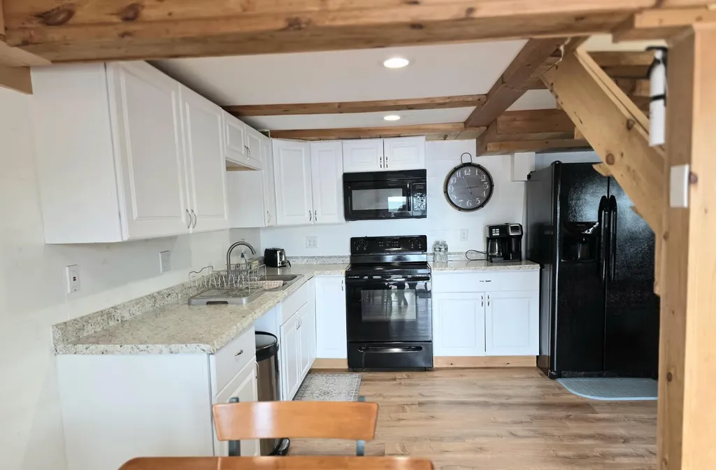 10 Camp Road Shapleigh ME 04076