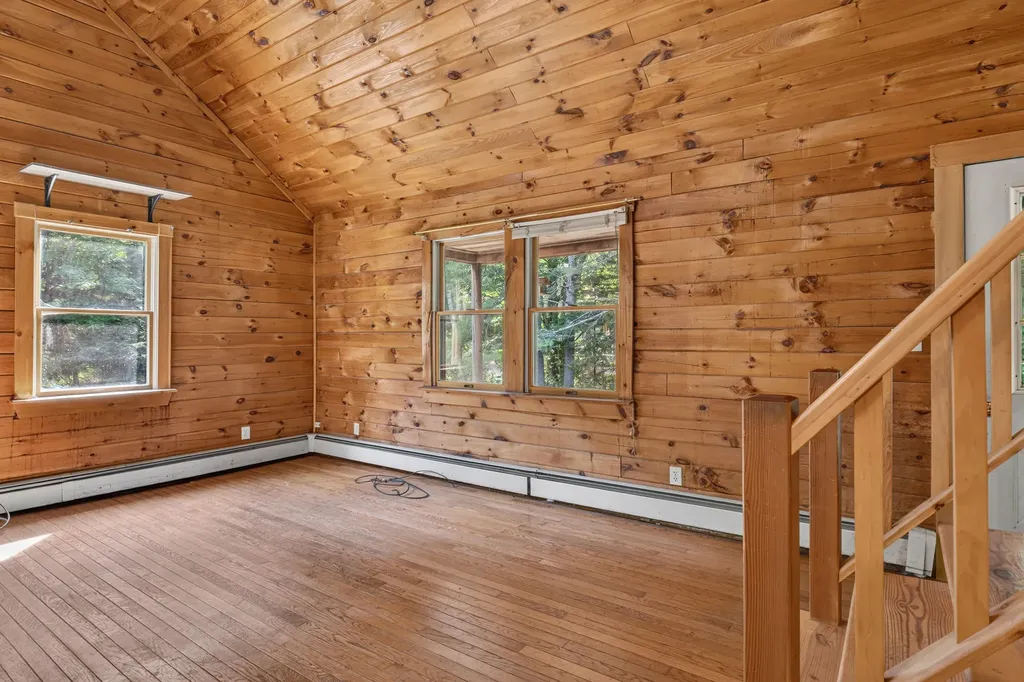 140 Hayden Point Road South Thomaston ME 04858