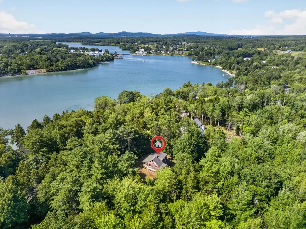 140 Hayden Point Road South Thomaston ME 04858