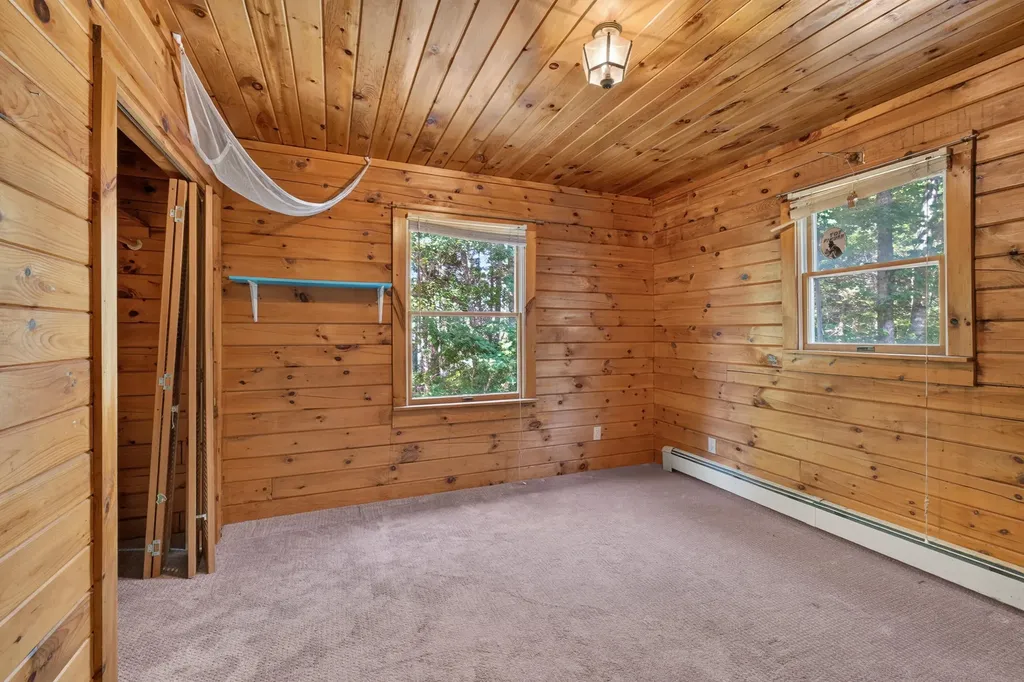 140 Hayden Point Road South Thomaston ME 04858