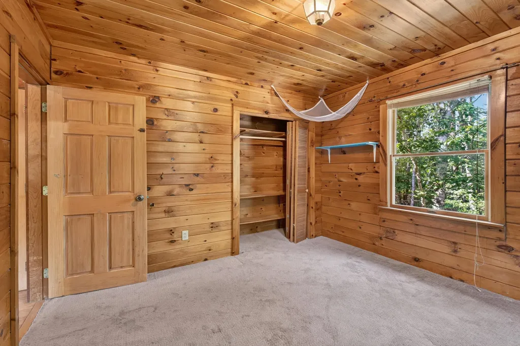 140 Hayden Point Road South Thomaston ME 04858