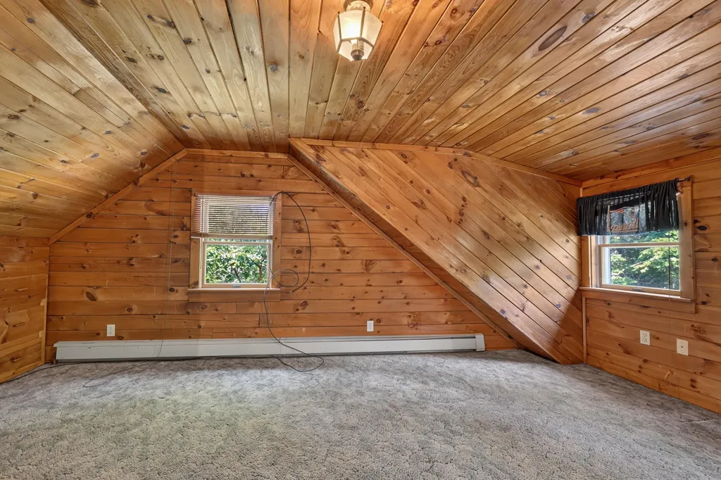 140 Hayden Point Road South Thomaston ME 04858