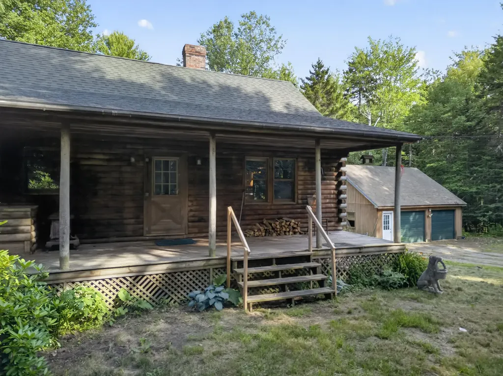 140 Hayden Point Road South Thomaston ME 04858