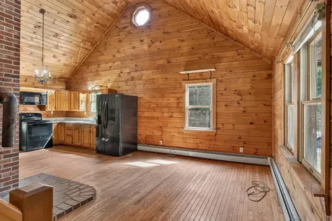 140 Hayden Point Road South Thomaston ME 04858