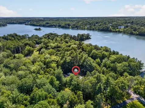 140 Hayden Point Road South Thomaston ME 04858