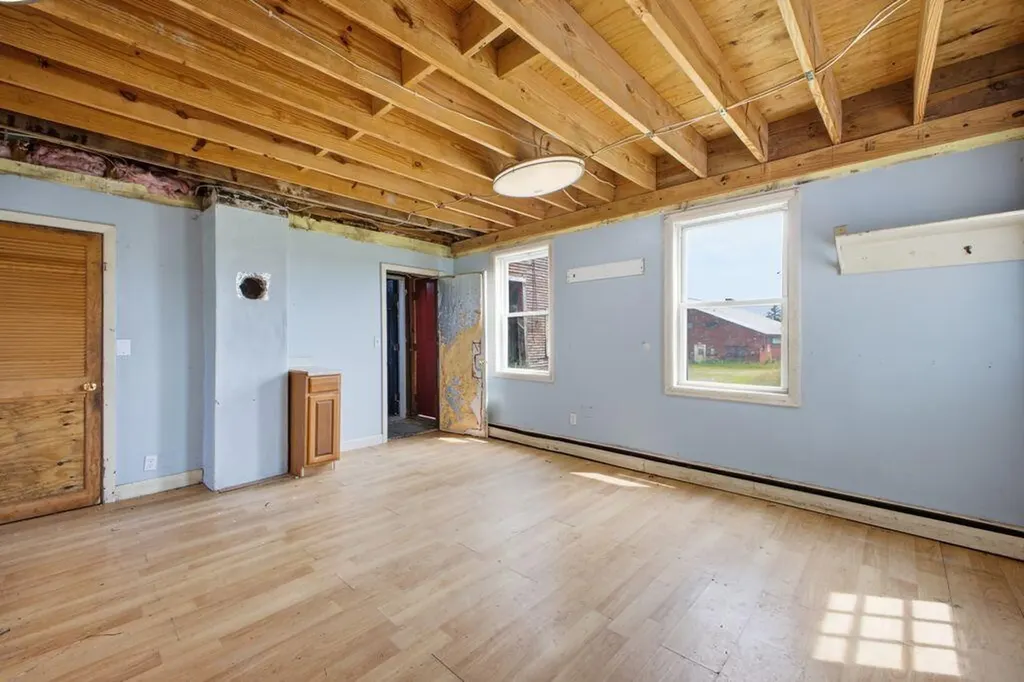 697 Sokokis Avenue Limington ME 04049