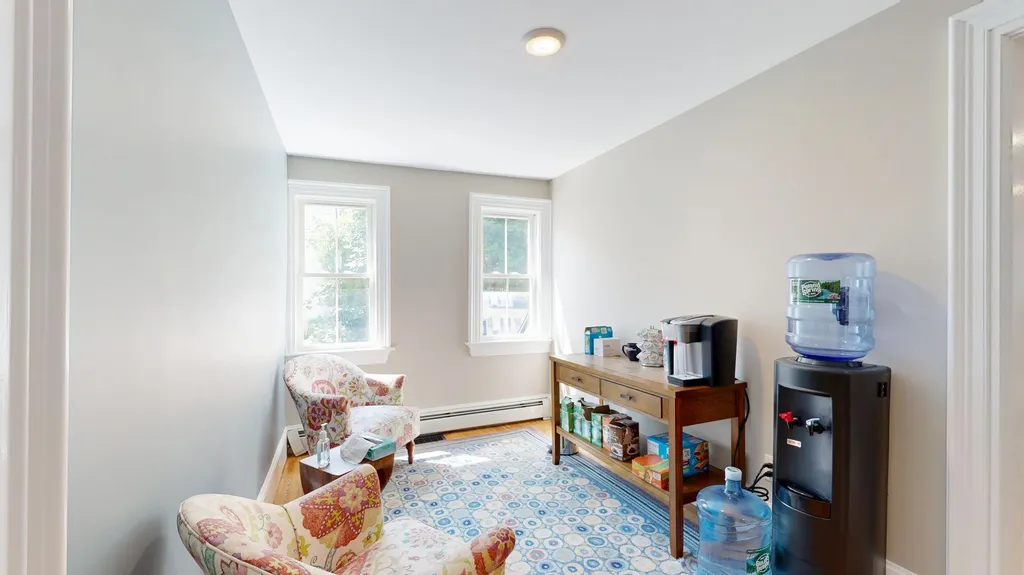 62 Main Street Topsham ME 04086