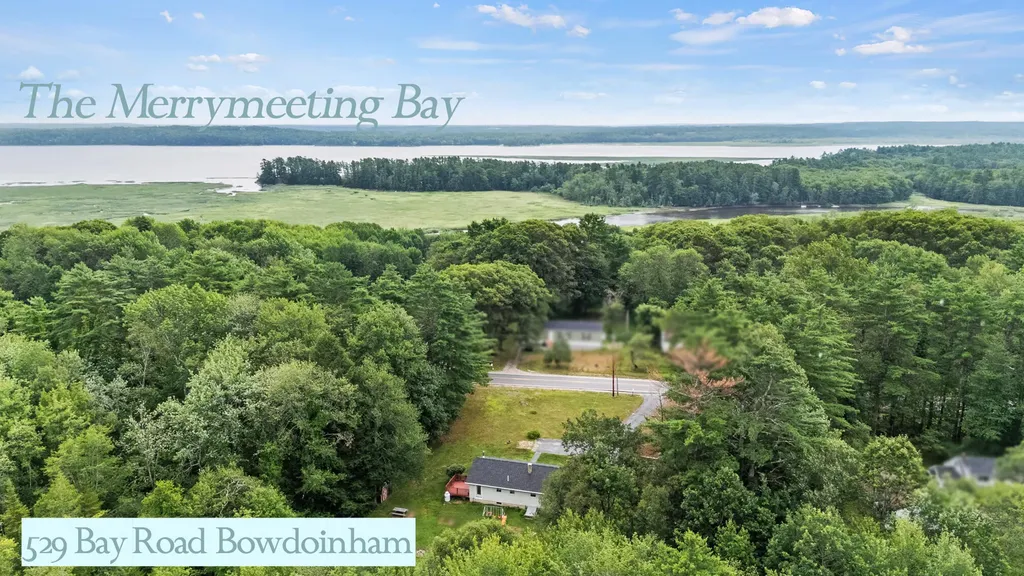529 Bay Road Bowdoinham ME 04008