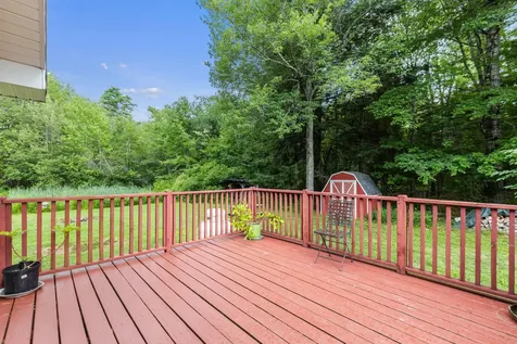 529 Bay Road Bowdoinham ME 04008