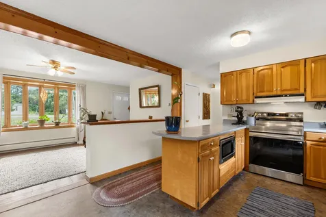 529 Bay Road Bowdoinham ME 04008
