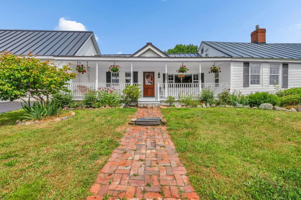 202 Barker Road New Vineyard ME 04956