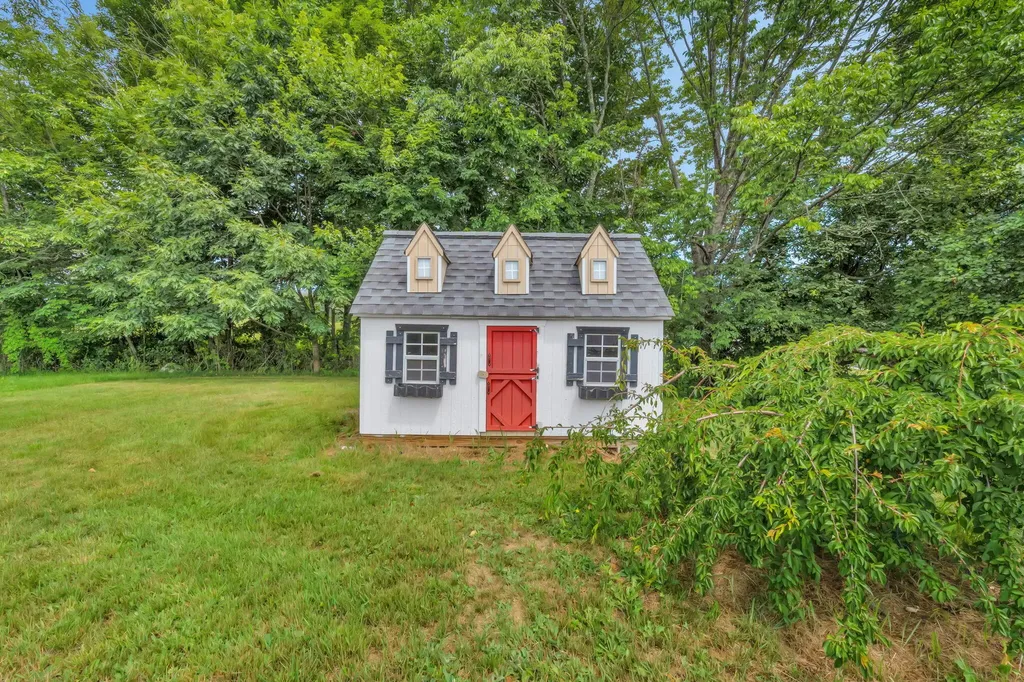 202 Barker Road New Vineyard ME 04956