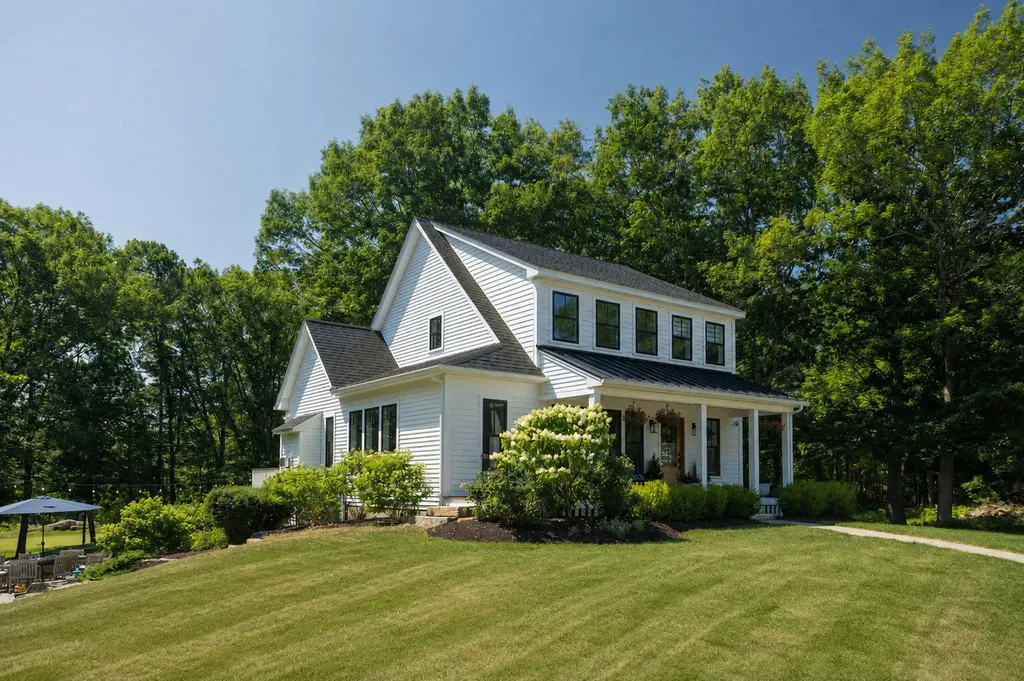 337 Pine Hill Road York ME 03902
