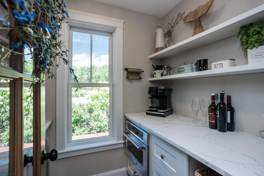 337 Pine Hill Road York ME 03902