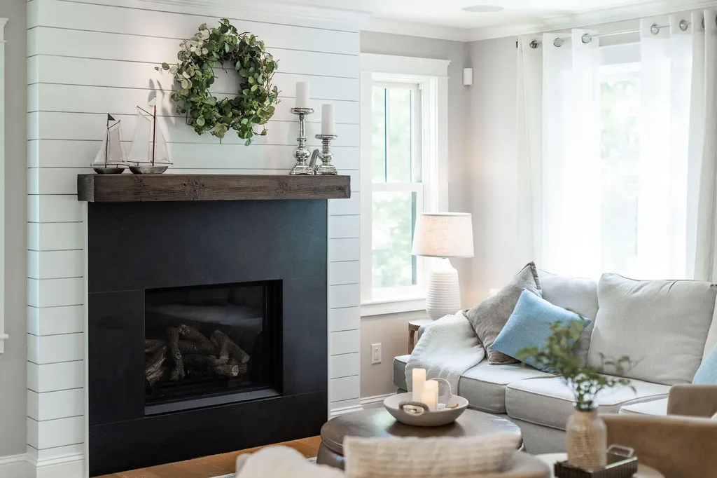 337 Pine Hill Road York ME 03902