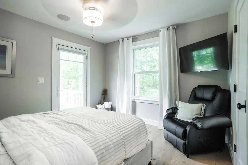 337 Pine Hill Road York ME 03902