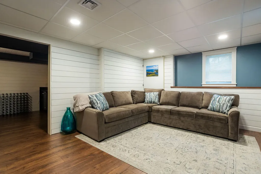 337 Pine Hill Road York ME 03902