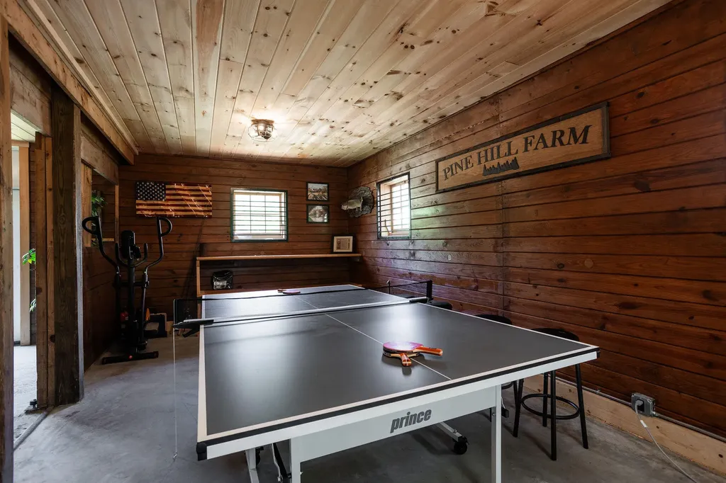 337 Pine Hill Road York ME 03902