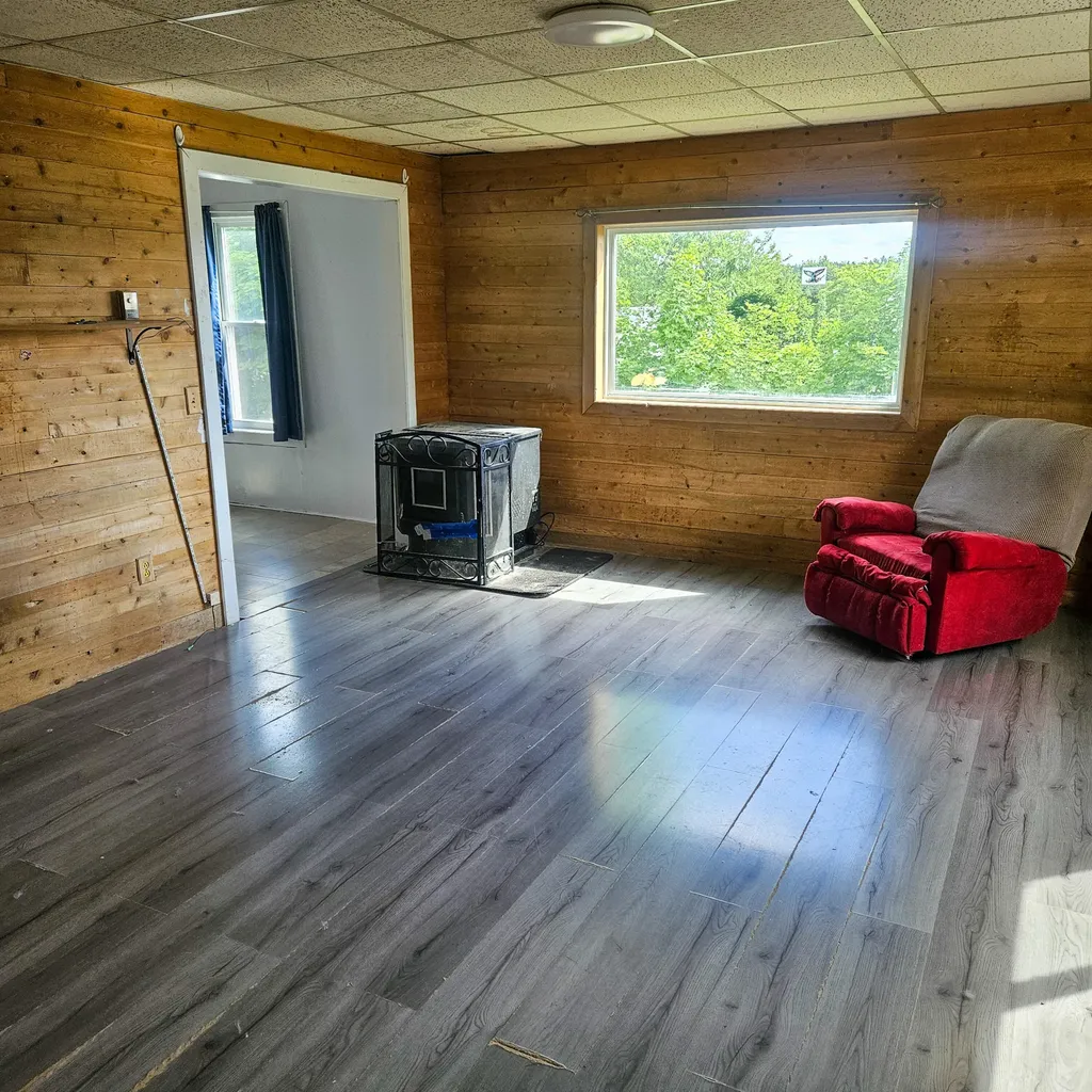 1 Elm Street East Millinocket ME 04430