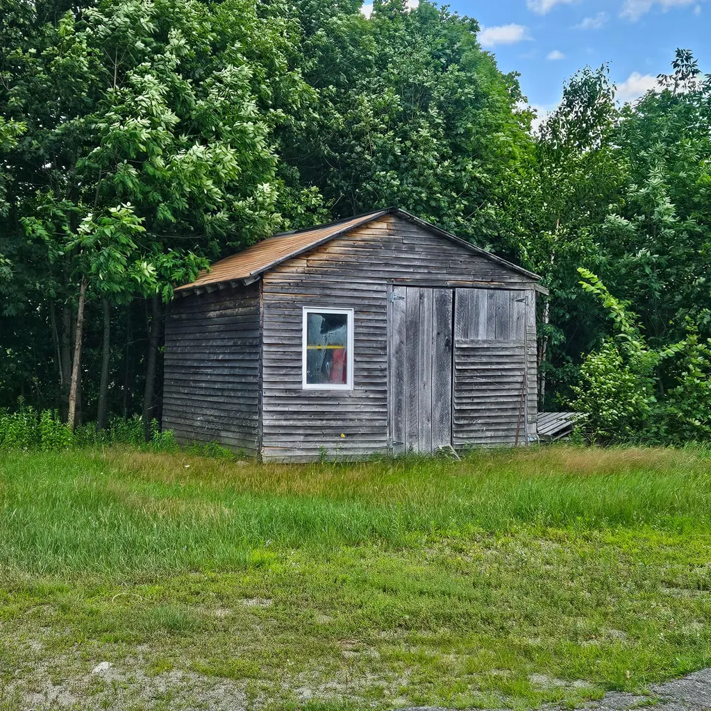 1 Elm Street East Millinocket ME 04430