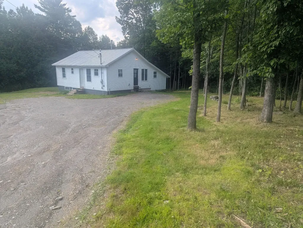 640 Dover Road Dexter ME 04930