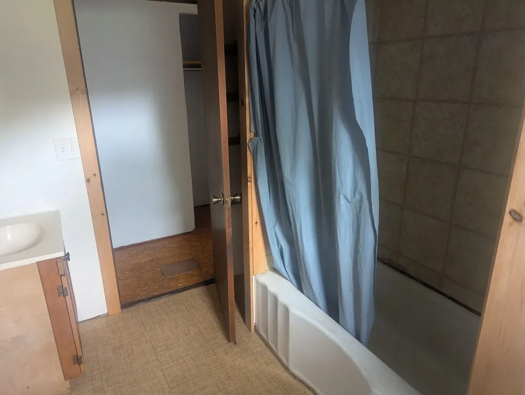 640 Dover Road Dexter ME 04930