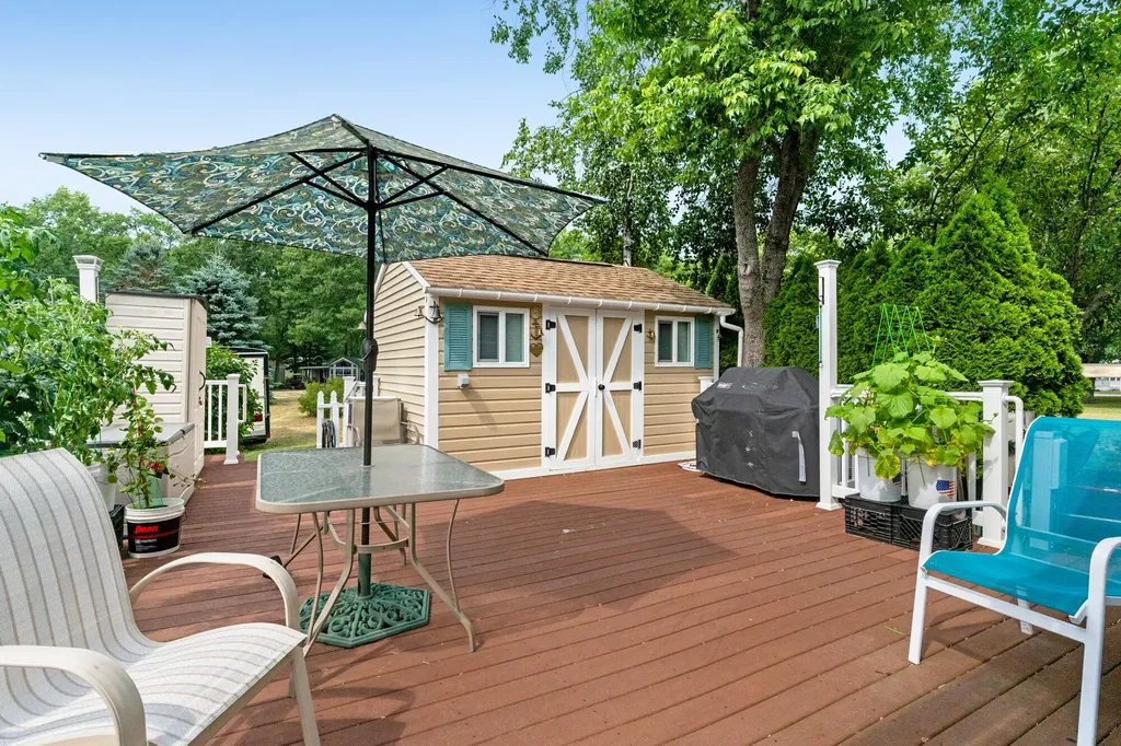 1 Robinson Way Kennebunk ME 04043