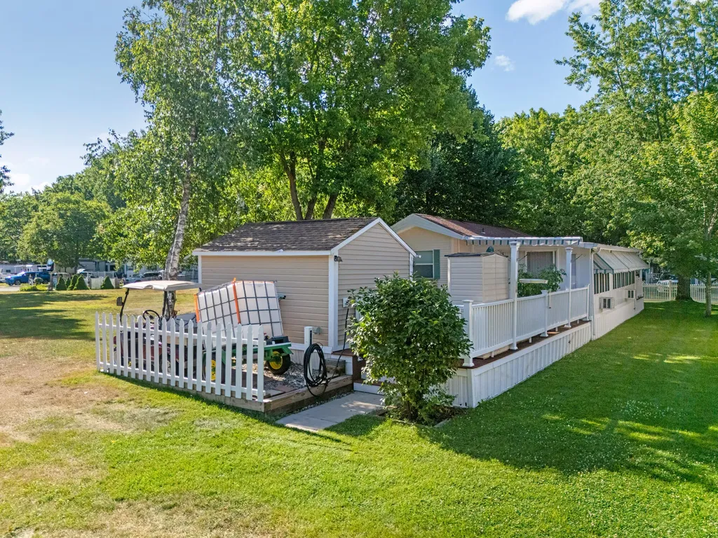 1 Robinson Way Kennebunk ME 04043