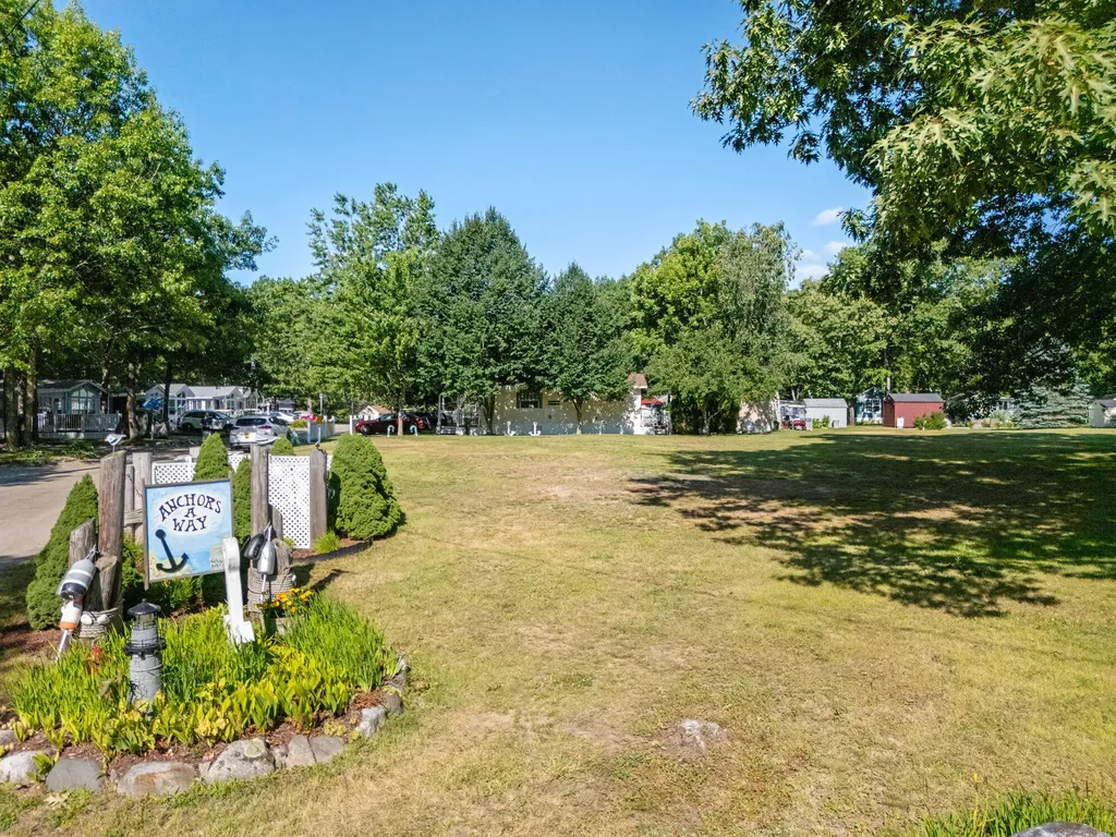 1 Robinson Way Kennebunk ME 04043