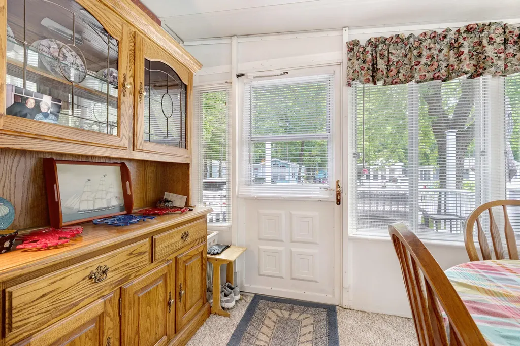 1 Robinson Way Kennebunk ME 04043