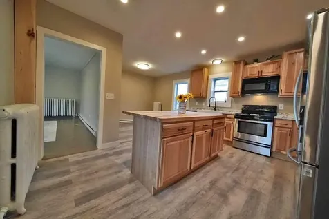 10 Kelleran Street Houlton ME 04730