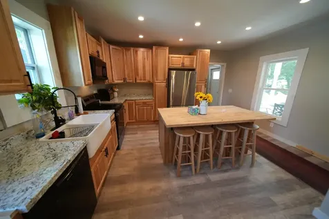 10 Kelleran Street Houlton ME 04730