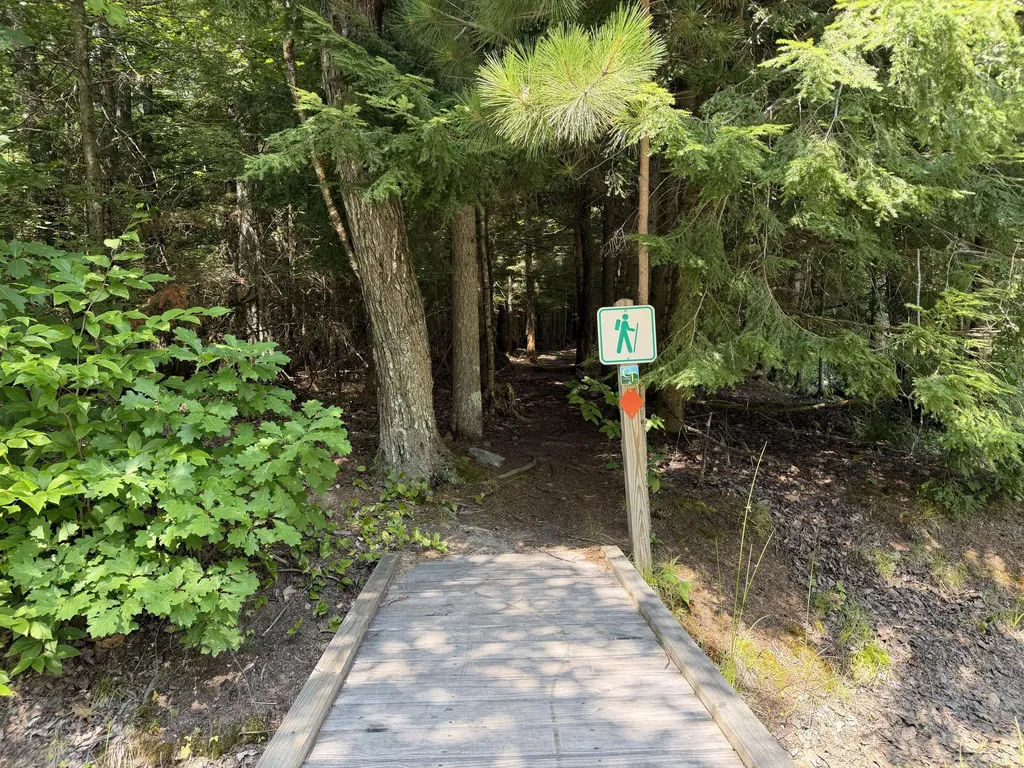 19 Crystal Lane Cumberland ME 04021