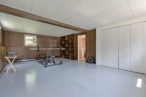 19 Crystal Lane Cumberland ME 04021