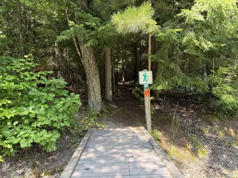 19 Crystal Lane Cumberland ME 04021