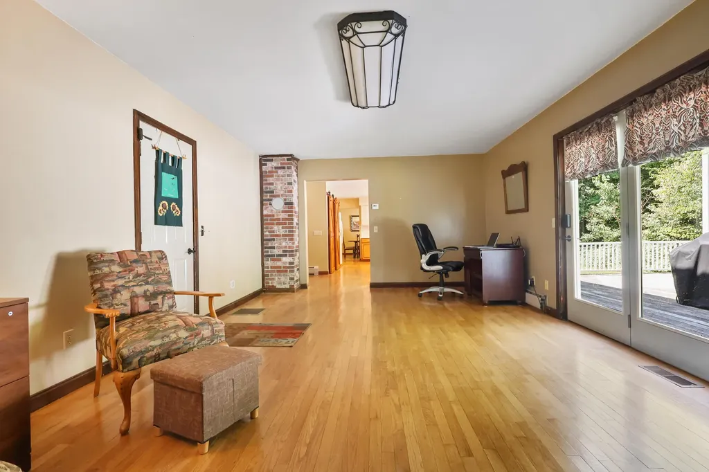 352 Madawaska Avenue Pittsfield ME 04967