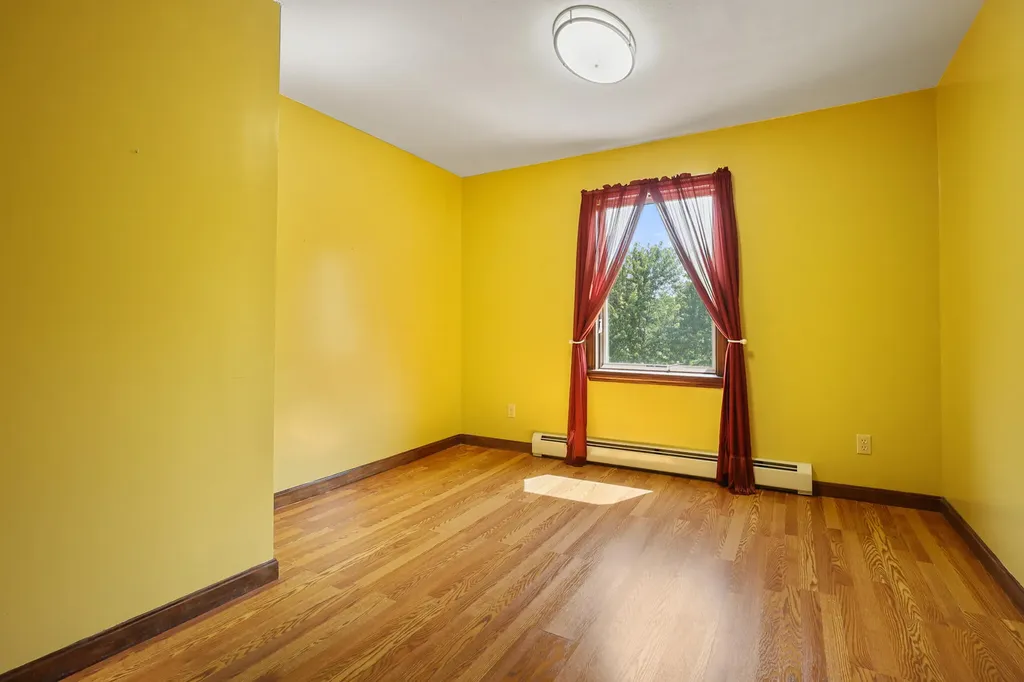 352 Madawaska Avenue Pittsfield ME 04967