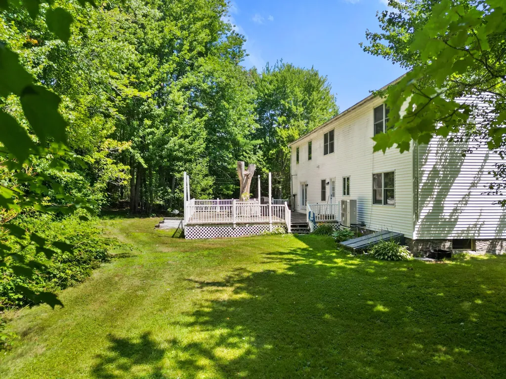 352 Madawaska Avenue Pittsfield ME 04967