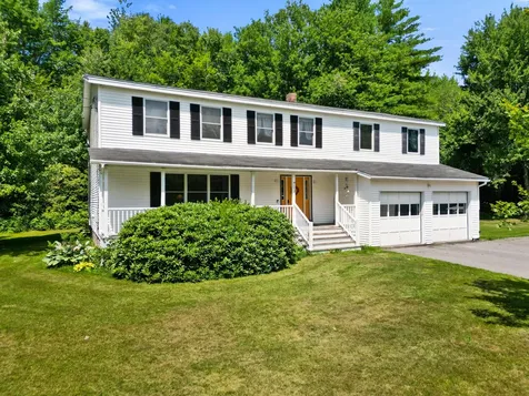 352 Madawaska Avenue Pittsfield ME 04967