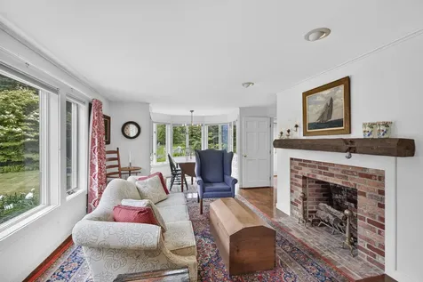 133 Western Avenue Boothbay Harbor ME 04538