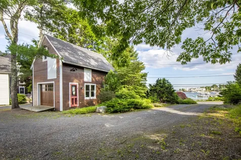 133 Western Avenue Boothbay Harbor ME 04538
