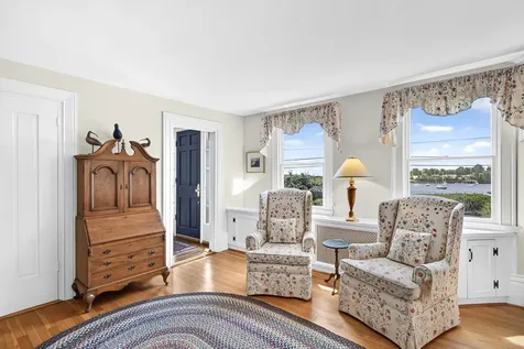 133 Western Avenue Boothbay Harbor ME 04538