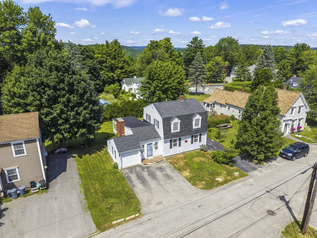 5 Pine Street Augusta ME 04330