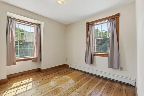 5 Pine Street Augusta ME 04330