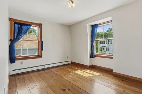 5 Pine Street Augusta ME 04330
